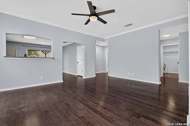 3 bed, 2.0 bath, 1241 sqft, $1,695 — Photo 4