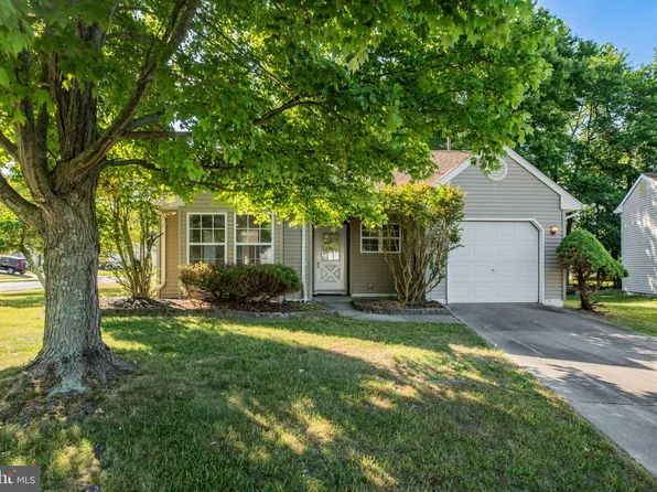 101 Hancock Dr, Little Egg Harbor, NJ 08087