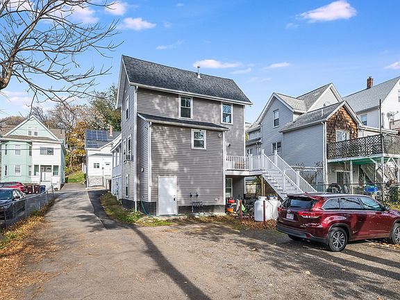 2nd image of 11 Harvard St