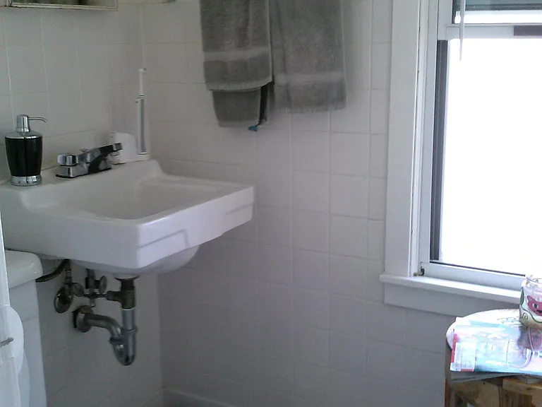 3112 Humboldt Ave S — Photo 10