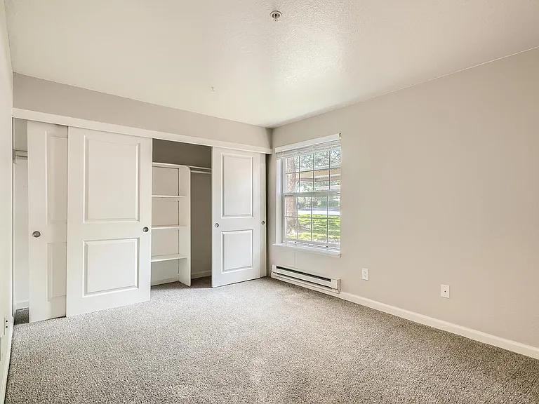 Slate Ridge Apartment Homes — Photo 33