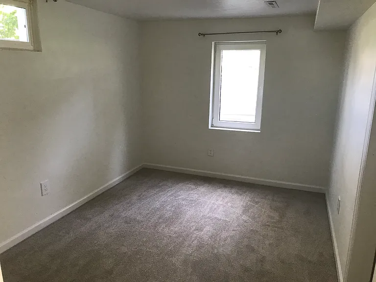 2990 S Logan St — Photo 11