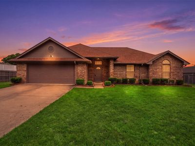 1022 Batchler Rd, Red Oak, TX, 75154