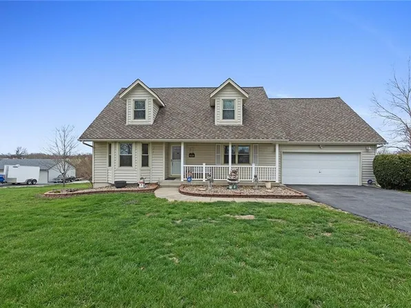 3608 S Sweeney Rd, Grain Valley, MO 64029