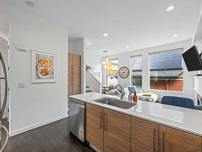 3139 Vallejo St — Photo 26