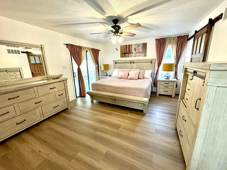 2686 Greenmill Dr — Photo 42