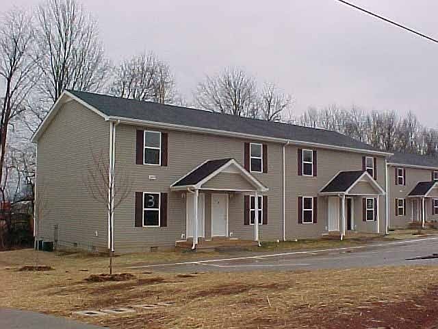 1st image of 2813 Cobalt Dr
