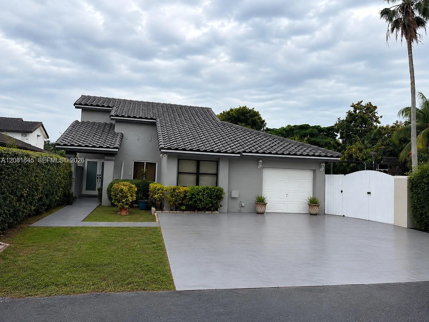 Fairview Homes — Photo 1