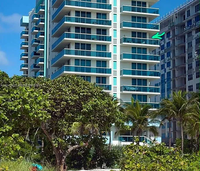 9201 Collins Ave #826 — Photo 18