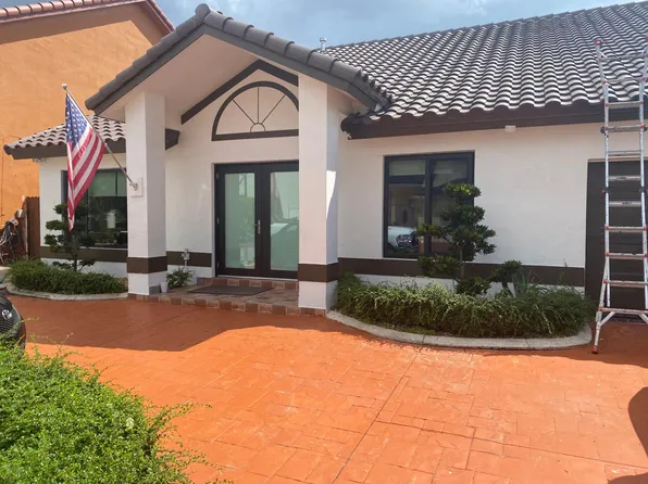 7954 NW 188th Ter, Hialeah, FL 33015
