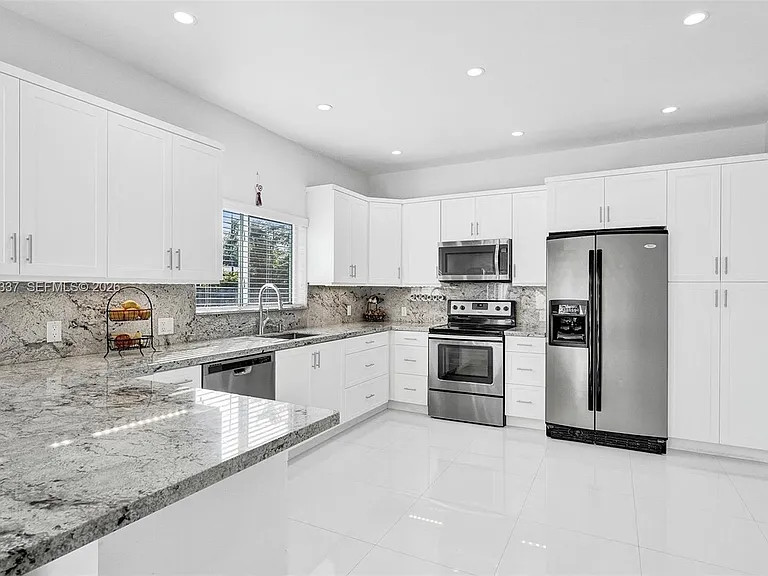 1102 Meadowlark Ave — Photo 23