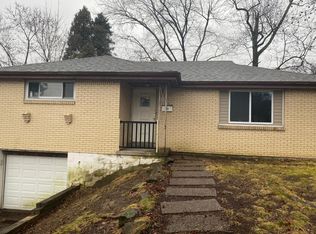 251 Selvin Dr, Verona, PA