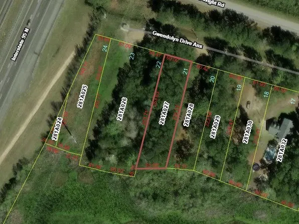 56 Gwendolyn Dr, Midway, GA 31320