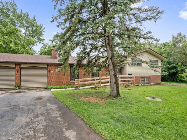 2845 87th St, Darien, IL 60561