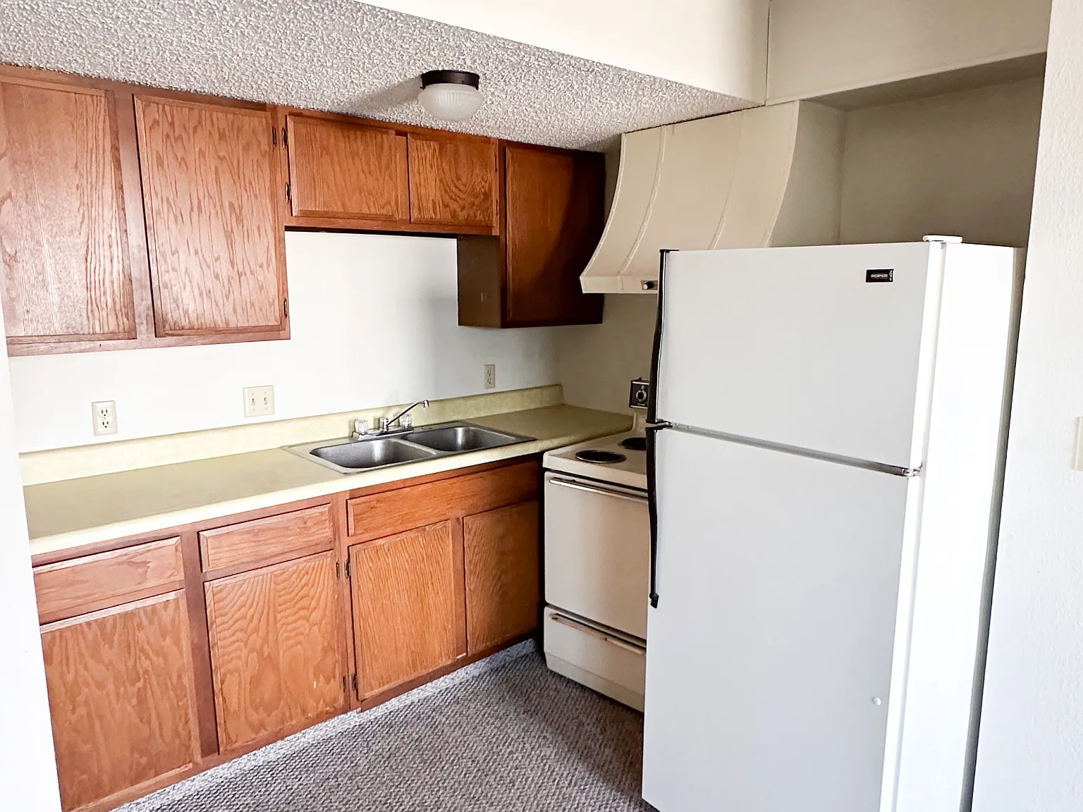 1 bed, 600 sqft, $550 — Photo 4