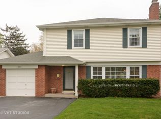 622 S Vail Ave, Arlington Heights, IL