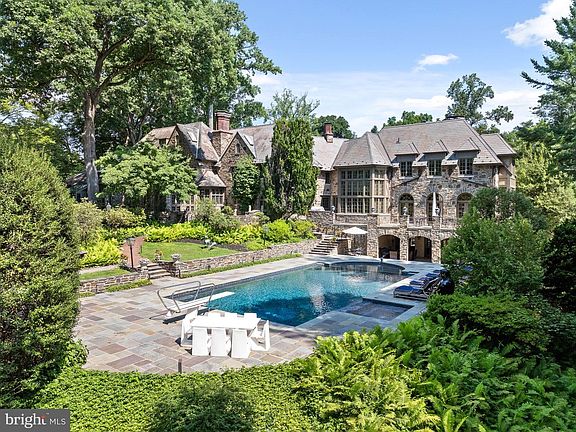 5th image of 26 Old Gulph Rd