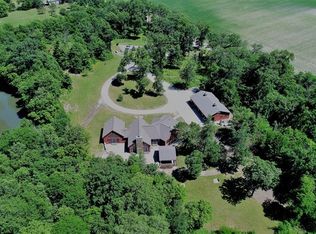 9675 E 2000 North Rd, Pontiac, IL 61764