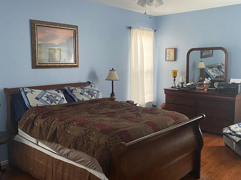 102 Cabells Ct — Photo 6