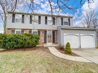 404 Poplar Grove Dr, Vandalia, OH 45377