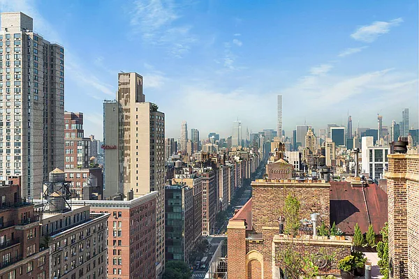 Sold by Douglas Elliman | media 10