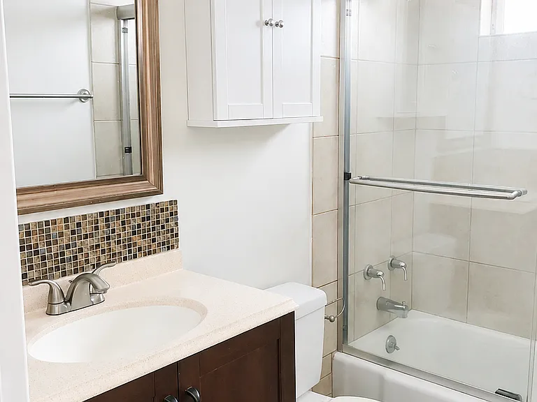 817 S Bedford St #4 — Photo 9