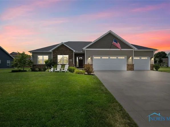 10655 Saron Ln, Whitehouse, OH 43571