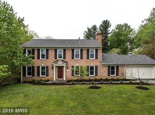 9032 Rouen Ln, Potomac, MD 20854