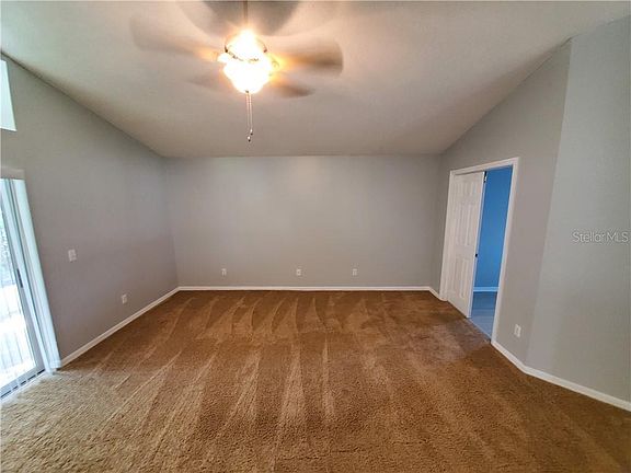 3rd image of 137 King George Dr