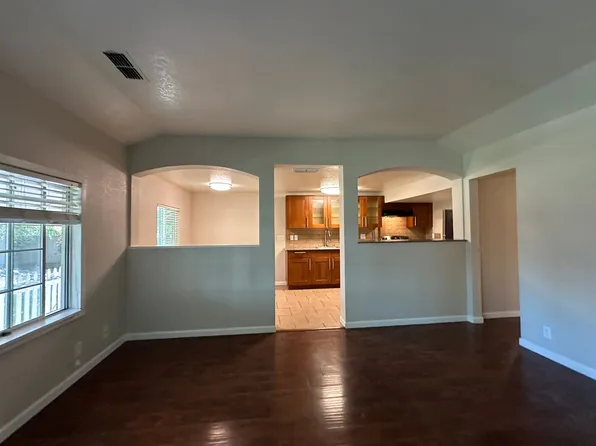 Country Lane - A Must See Community!, 5909 Country Ln APT 110, Citrus Heights, CA 95621