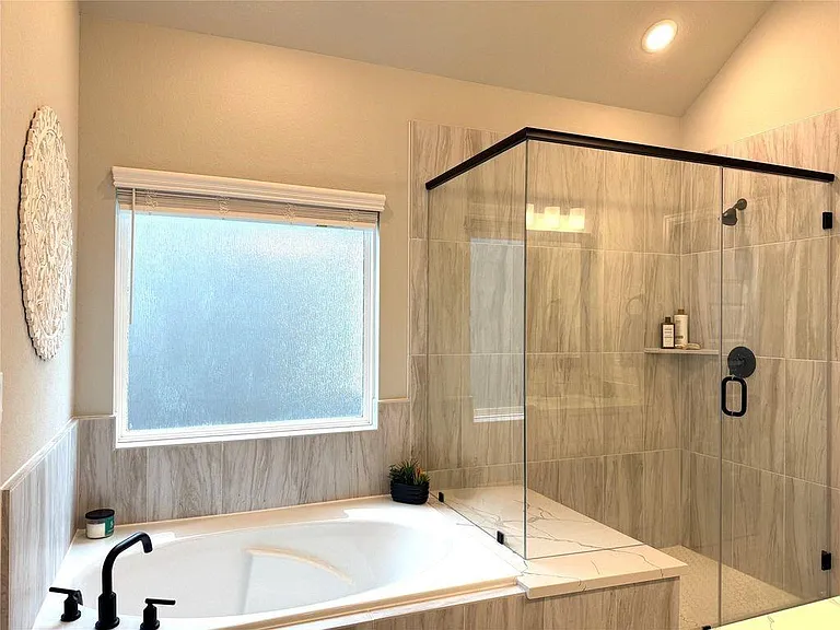 5614 Green Rise Ln — Photo 14