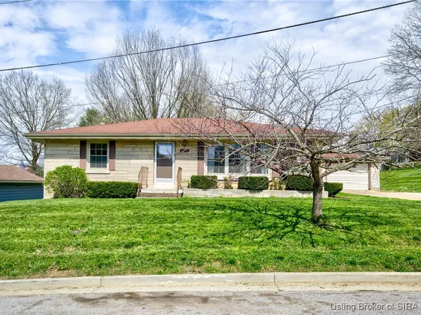 7426 Park Street NE, Lanesville, IN 47136