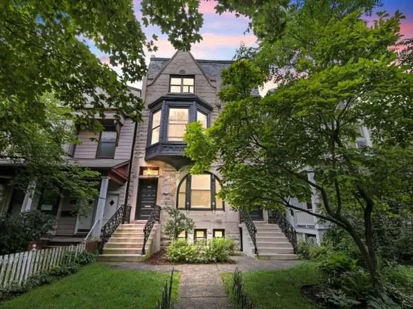 2434 N Burling St APT 1, Chicago, IL 60614