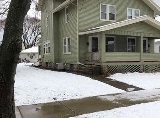 725 Oak St NW, New Philadelphia, OH