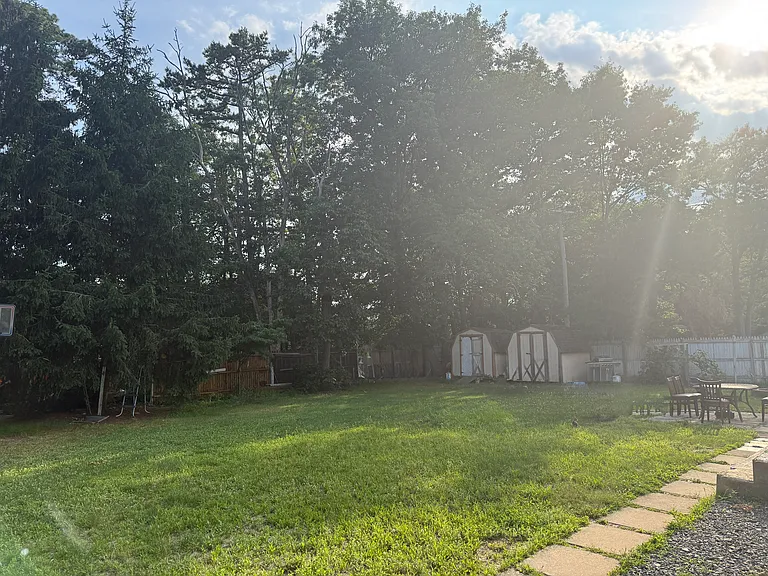 19 Beam Ave — Photo 9