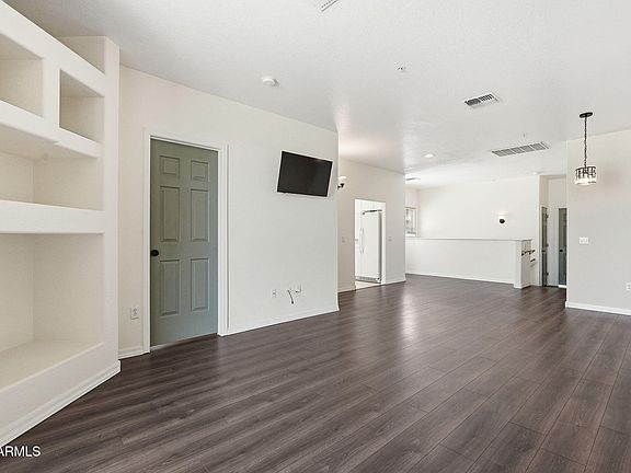 5th image of 6535 E SUPERSTITION SPRINGS Boulevard #221