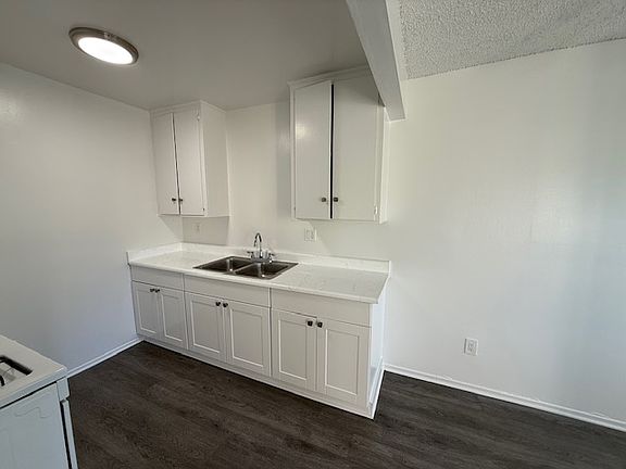 3rd image of 1801 E La Habra Blvd #8