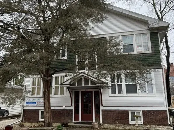 1008 S Busey Ave APT 5, Urbana, IL 61801