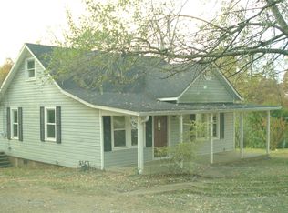 1050 W College St, Greenbrier, TN 37073