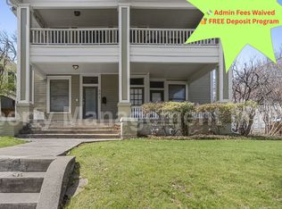 301 S Edgefield Ave, Dallas, TX 75208