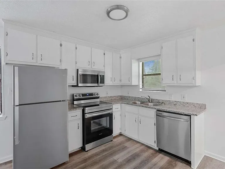 117 Tanglewood Dr #A — Photo 8