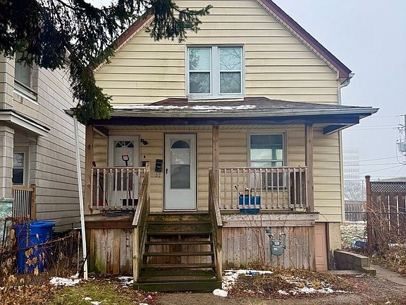 2nd image of 947-945 Windsor Ave #947