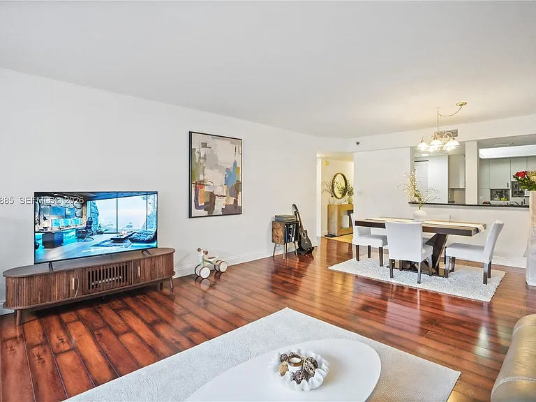 3200 N Port Royale Dr N #210 — Photo 20