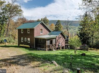 790 Warden Lake A B Dr, Wardensville, WV 26851