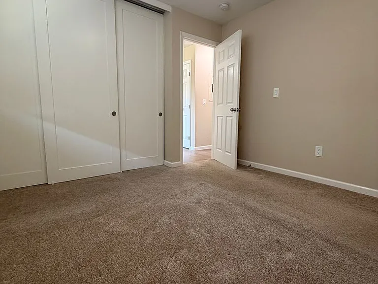 1370 Calabazas Blvd — Photo 9