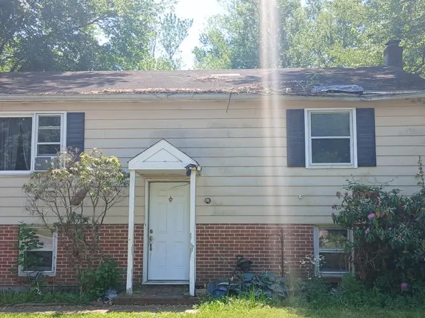 8 Barksdale Ct, Elkton, MD 21921