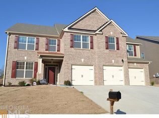 4877 Locherby Dr, Fairburn, GA 30213