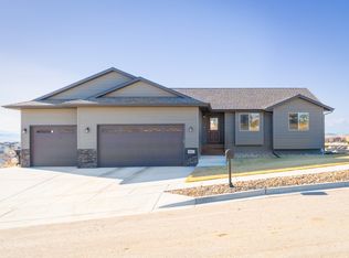 811 Braelynn Ln, Rapid City, SD 57703