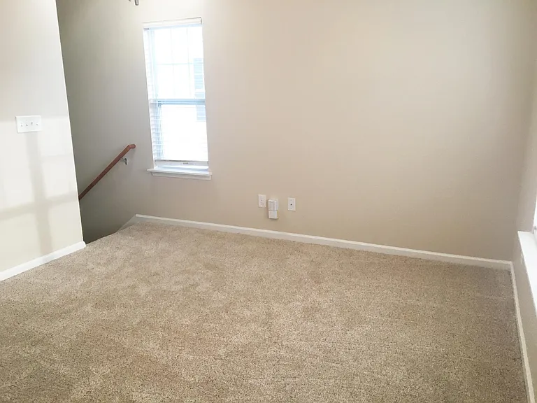 10559 Bunclody Dr — Photo 11