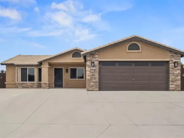 103 Granite Ln, Delano, CA 93215